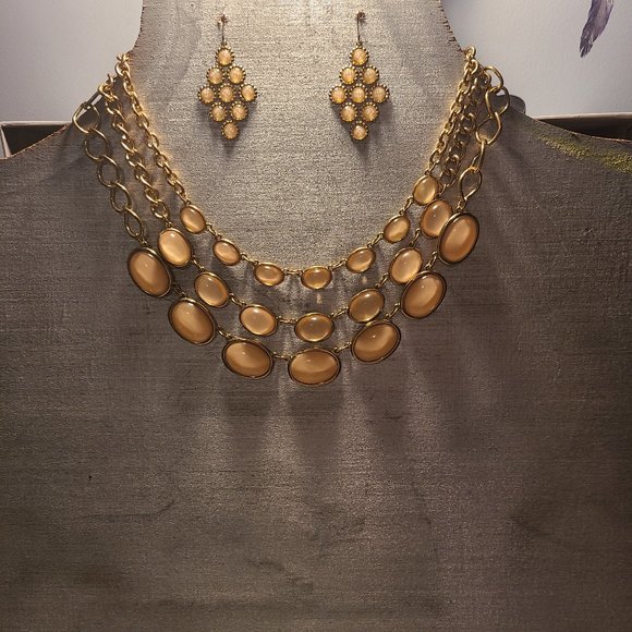 Fashion Three Strand Gold-tone Necklace - Picture 3 of 8